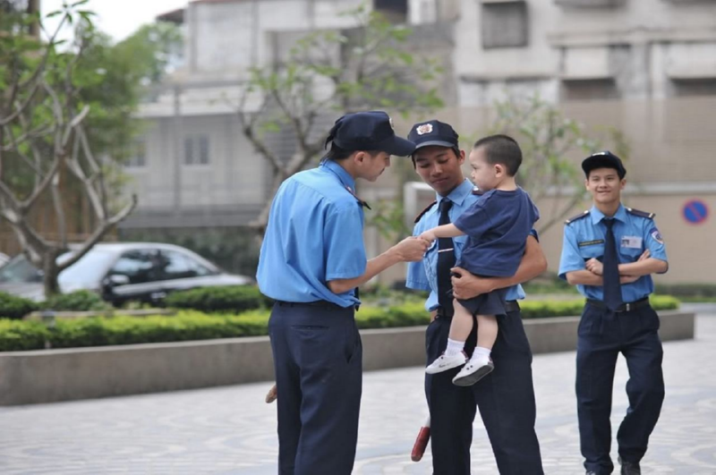 Bảo vệ cần có thái độ làm việc chuyên nghiệp