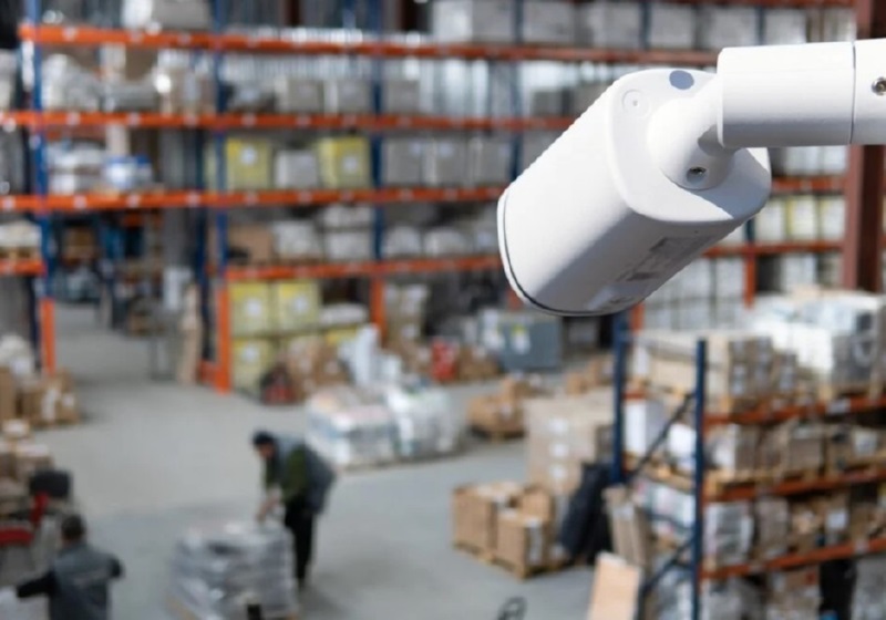 Camera mang lại nhiều công dụng tuyệt vời cho công tác đảm bảo an toàn nhà kho