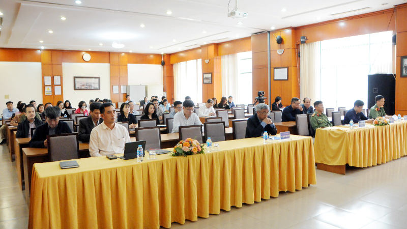 Bảo vệ khu vực VIP hội nghị được quan tâm