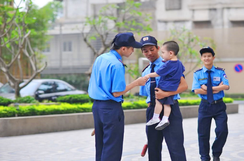 Nên tăng cường giáo dục và nhận thức 