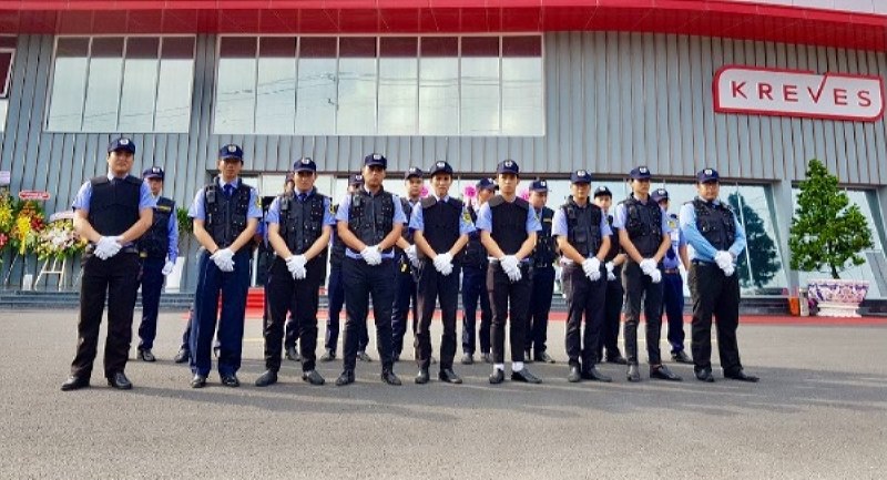 Căn cứ vào tính chất và quy mô chương trình để lựa chọn đội ngũ bảo vệ